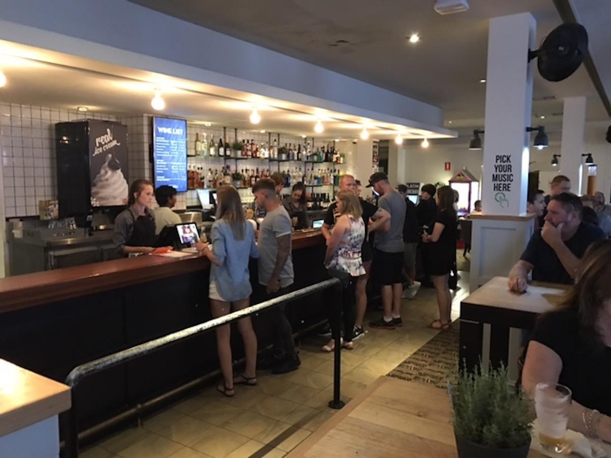 Panania Hotel Sydney Bagian luar foto