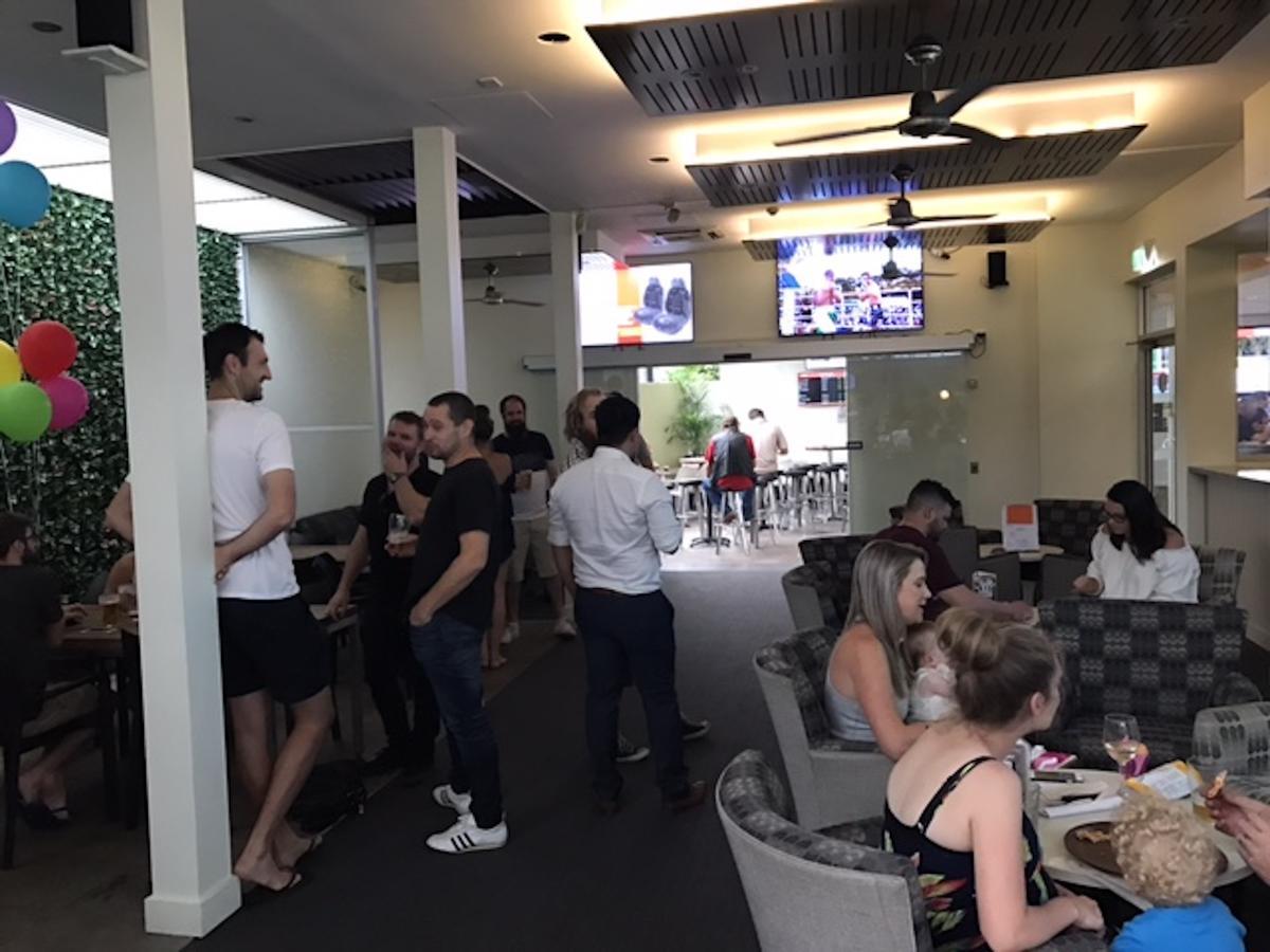 Panania Hotel Sydney Bagian luar foto
