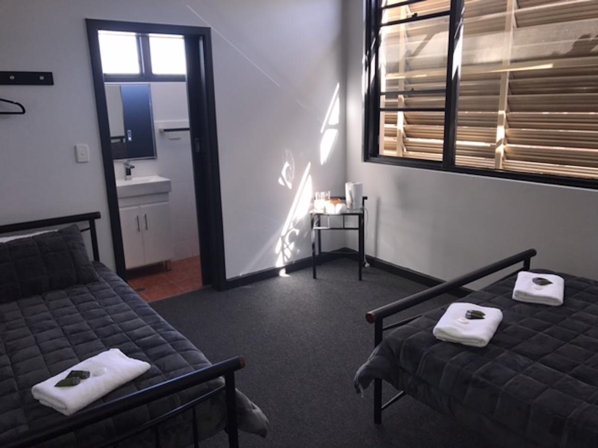 Panania Hotel Sydney Bagian luar foto