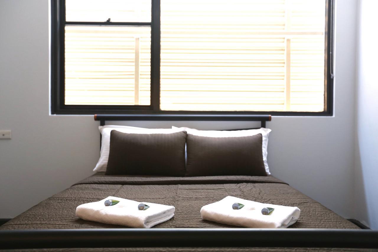 Panania Hotel Sydney Bagian luar foto