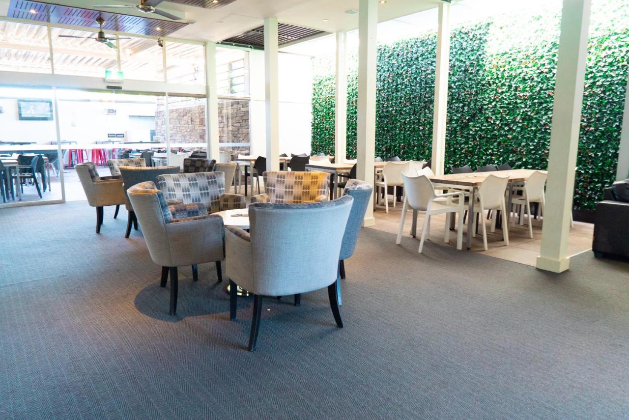 Panania Hotel Sydney Bagian luar foto
